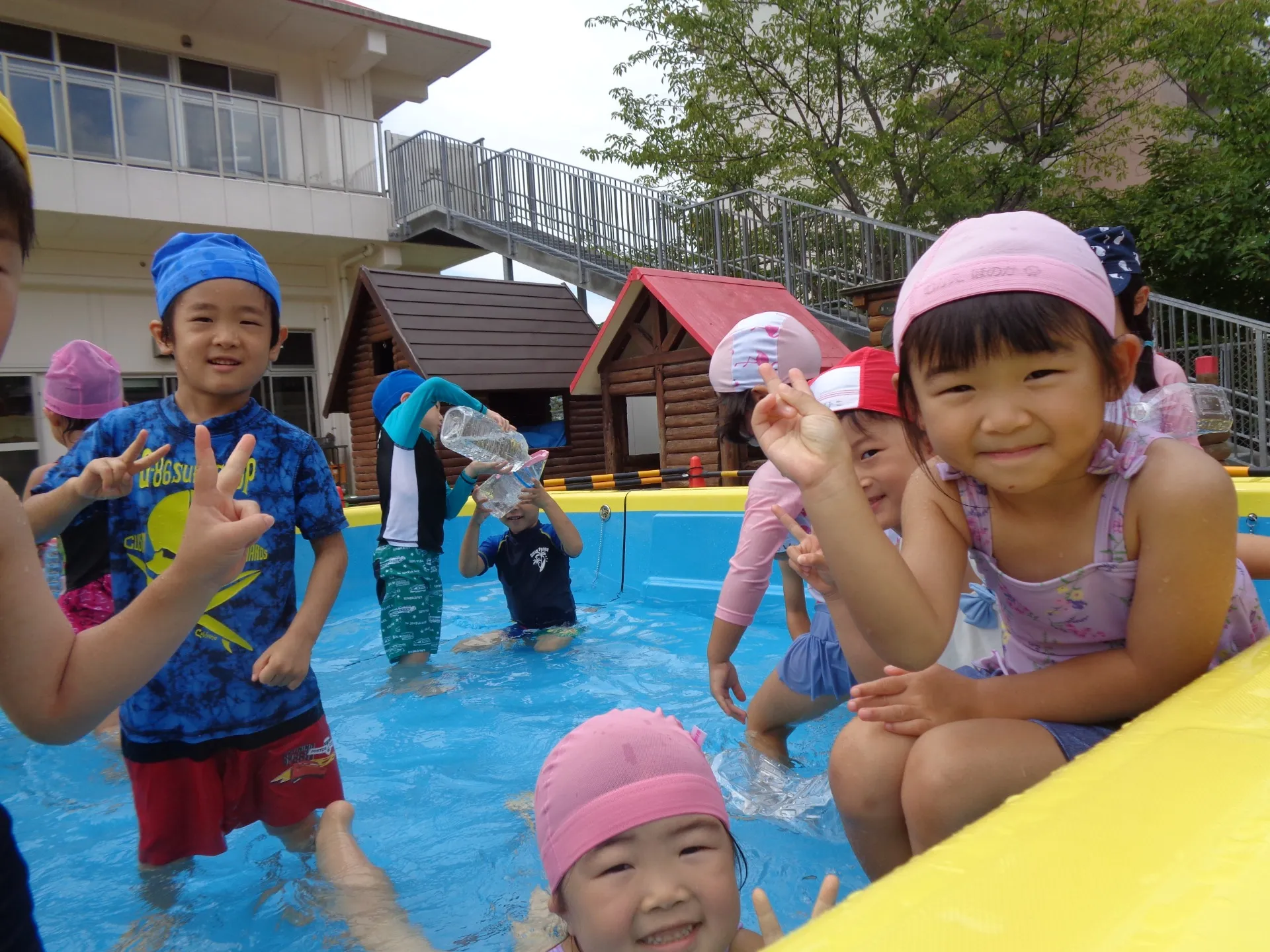 B組☆彡　楽しかったプール遊び！！