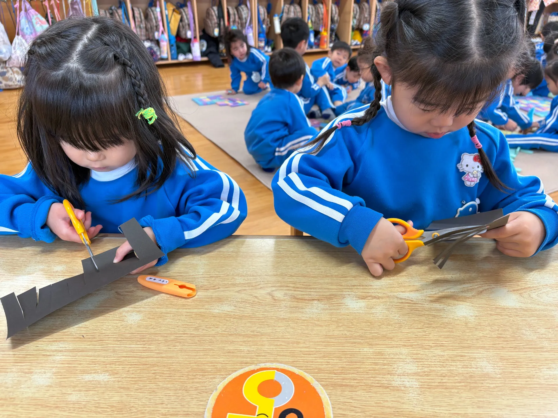 ばら組　👹鬼のお面製作をしました👹