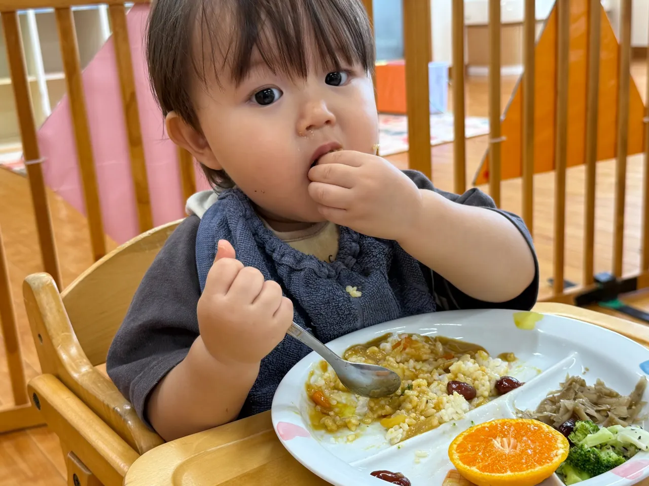 すみれ小ぐみ　🍂🍛～ 食欲の秋 ～🍛🍂